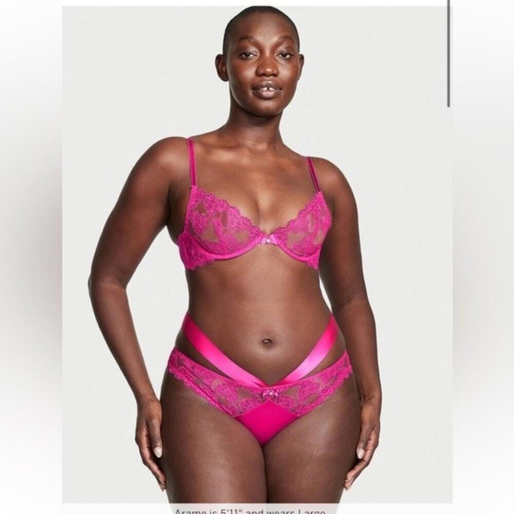 Victoria Secret VERY SEXY Strappy Heart Embroidery Cheeky Panty